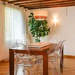 Hometoday - Esclusivo Loft in centro a Padova