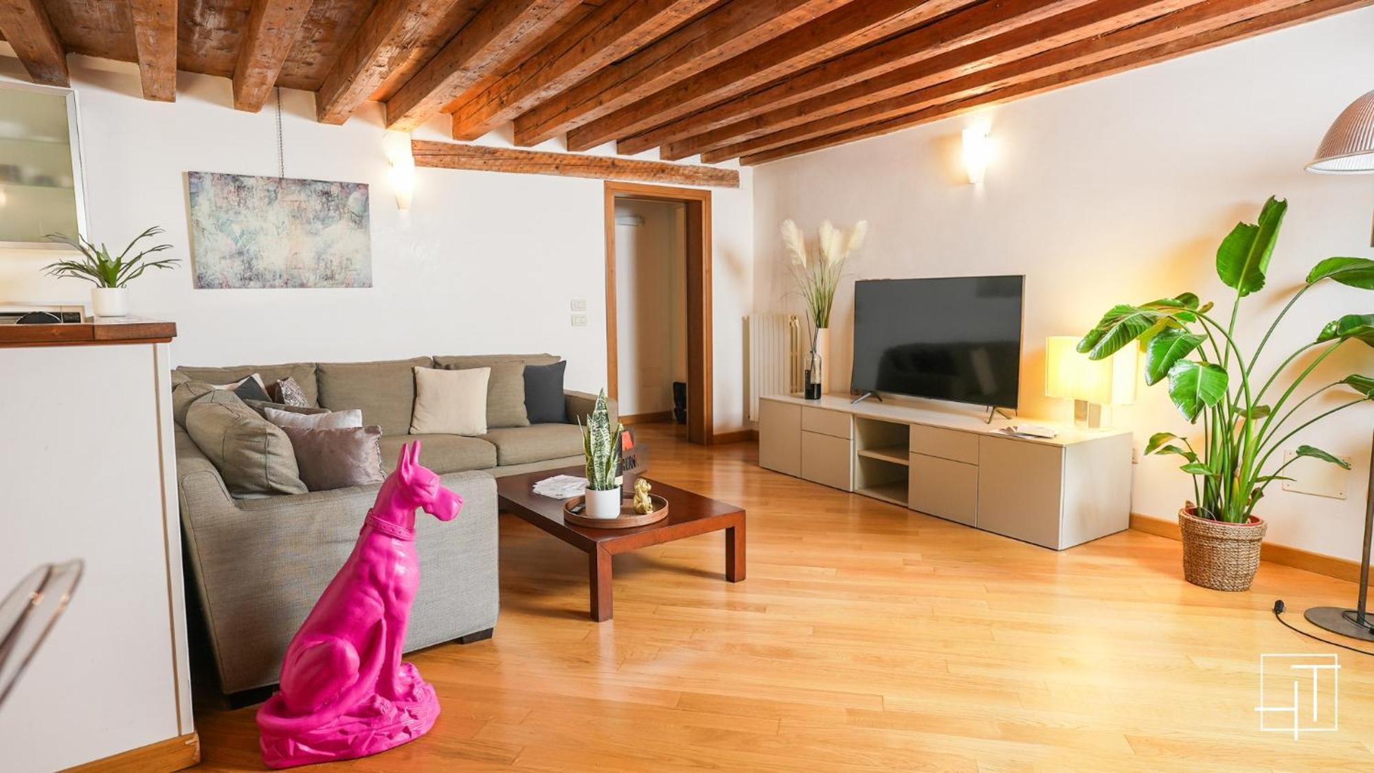 Appartamento Hometoday - Esclusivo Loft In Centro A